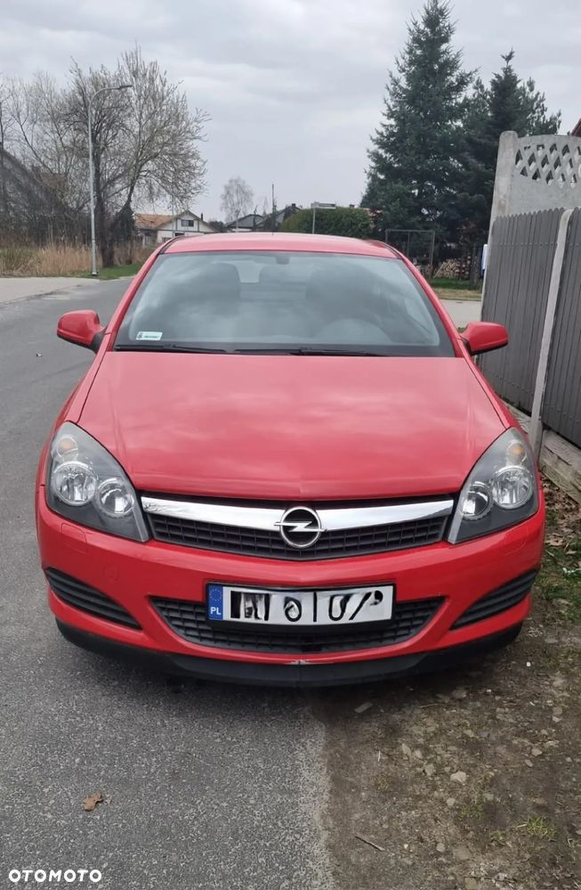 Opel Astra GTC 1.4 Edition - 2