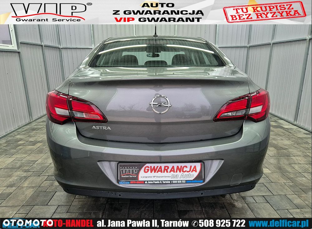 Opel Astra 1.6 Executive EU6 - 7