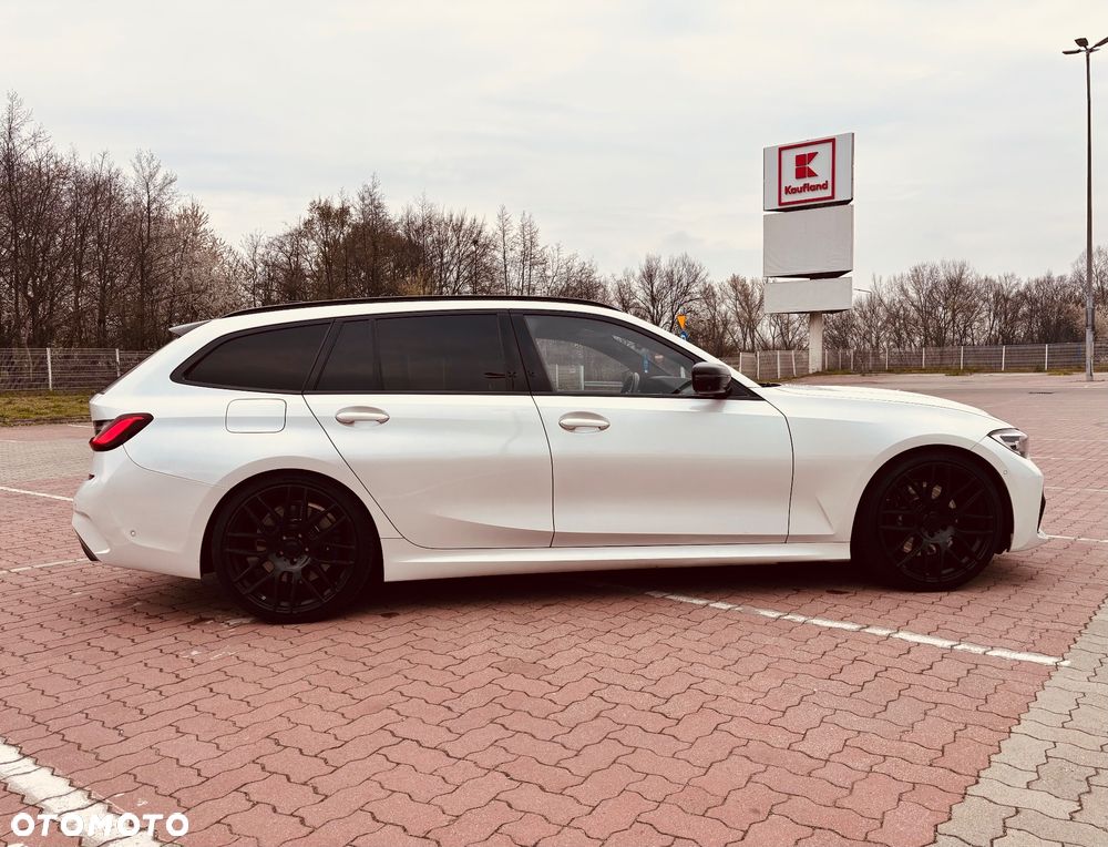 BMW Seria 3 330i xDrive M Sport sport - 5