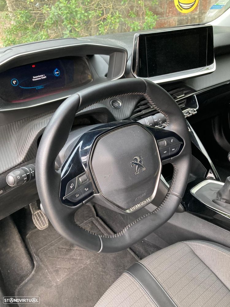 Peugeot 2008 1.5 BlueHDi Allure Pack - 9