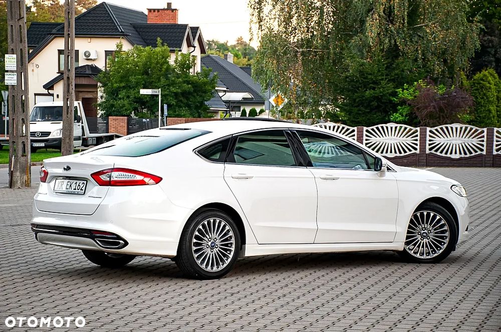 Ford Mondeo 2.0 TDCi ST-Line PowerShift - 19