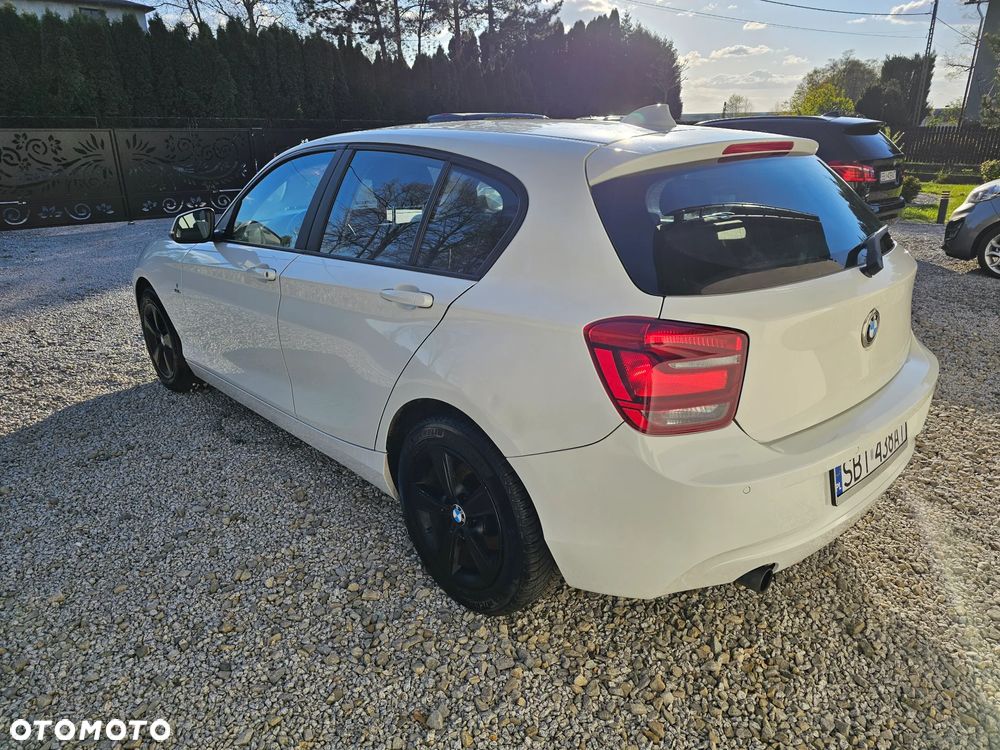 BMW Seria 1 114i Sport Line - 4