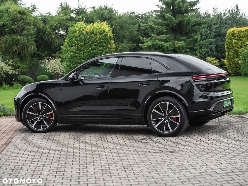 Porsche Macan - 10