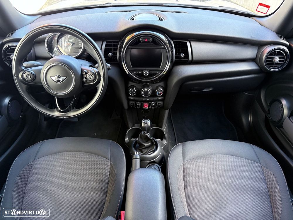 MINI 3 Portas One - 6