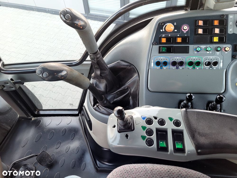 Valtra T 160 HI-TECH VALMET - 18