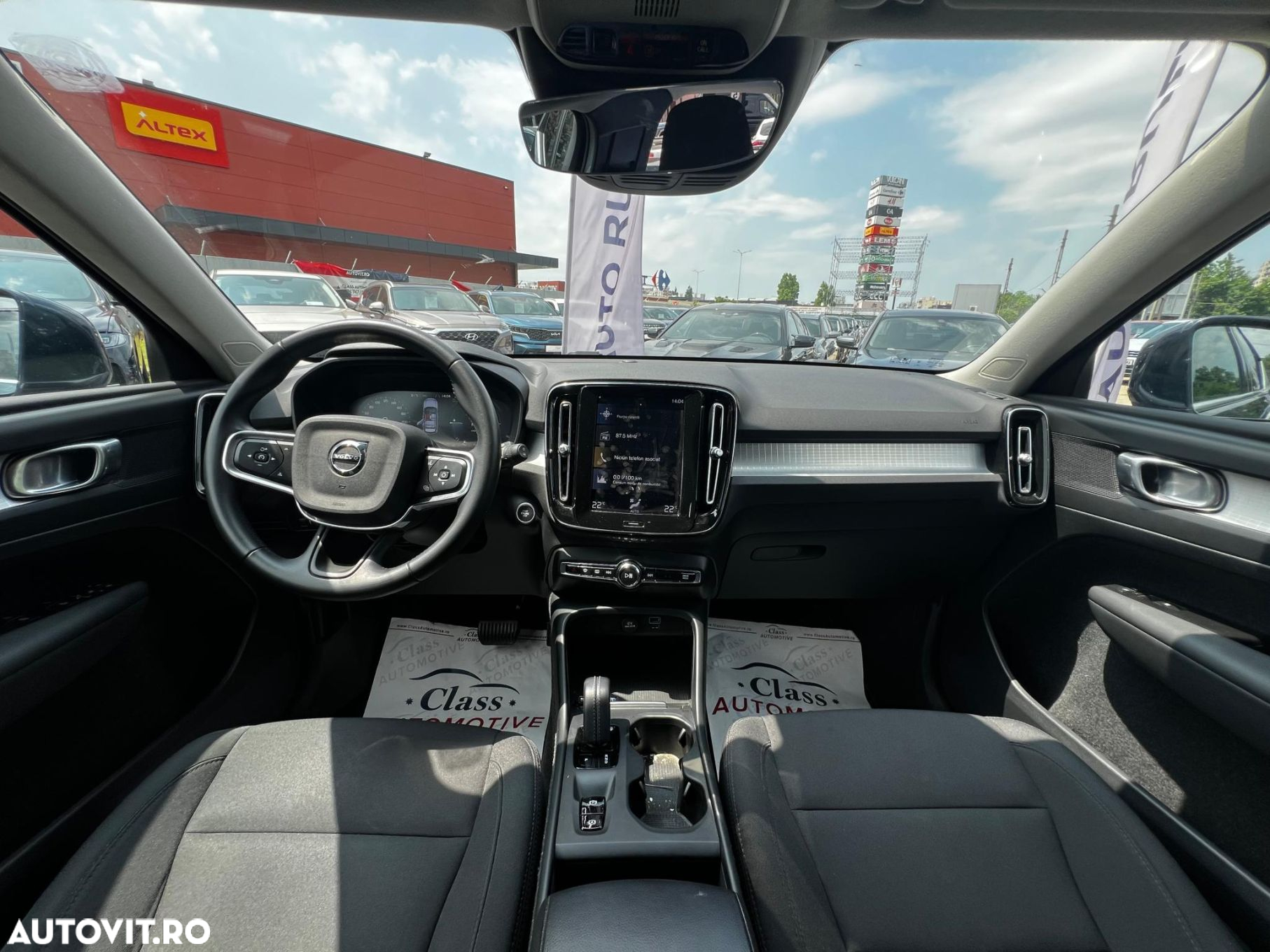Volvo XC 40 Recharge T4 Twin Engine AT7 Inscription Expression - 5