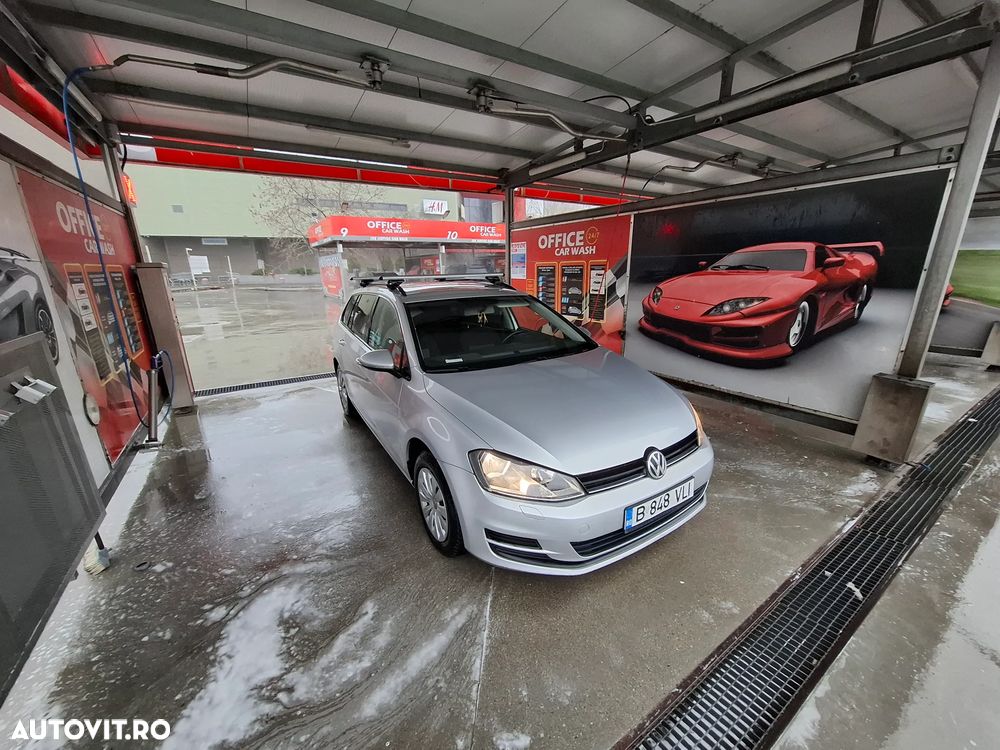 Volkswagen Golf 1.6 TDI 4Motion BlueMotion Technology Trendline - 3