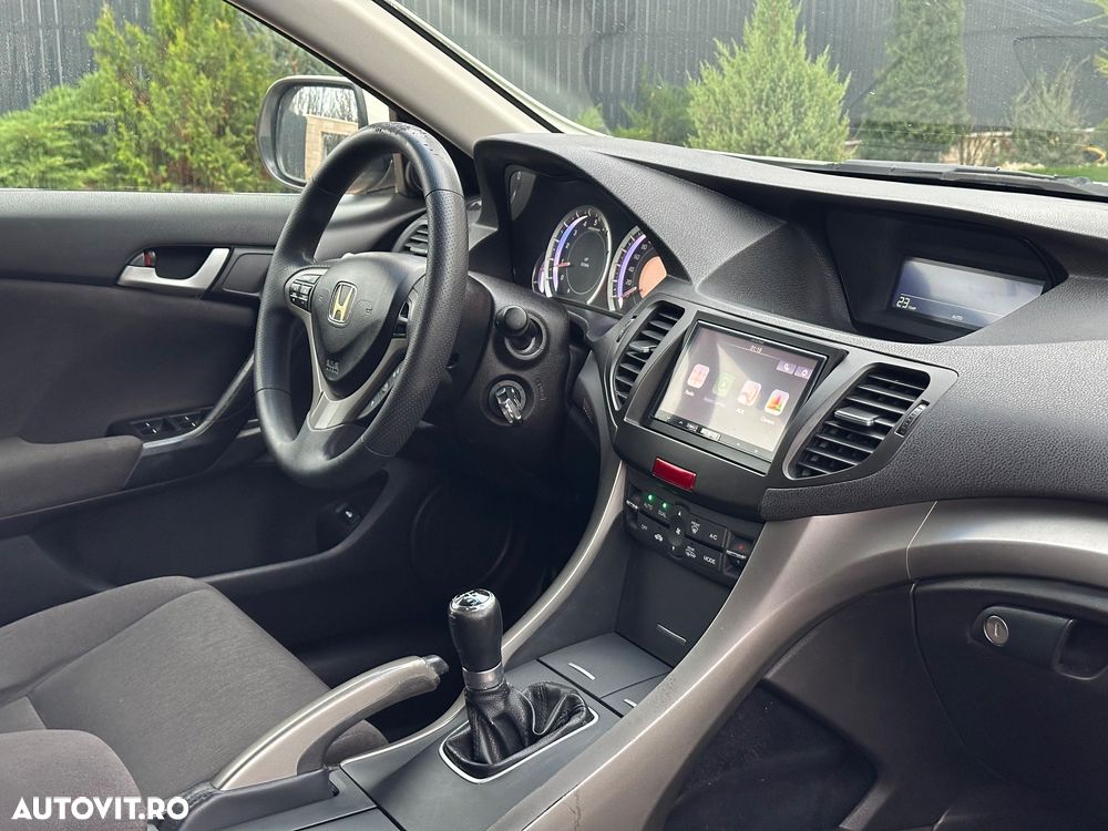 Honda Accord 2.0 Elegance Advantage - 26