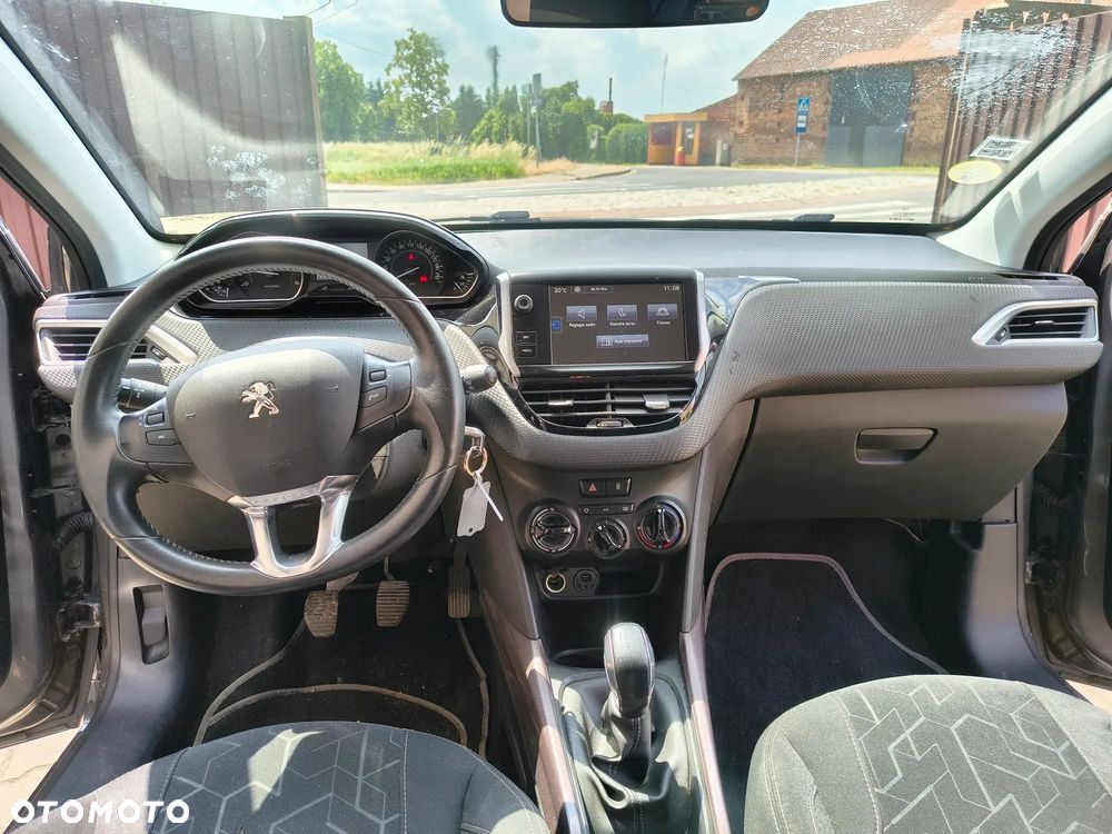 Peugeot 2008 - 25