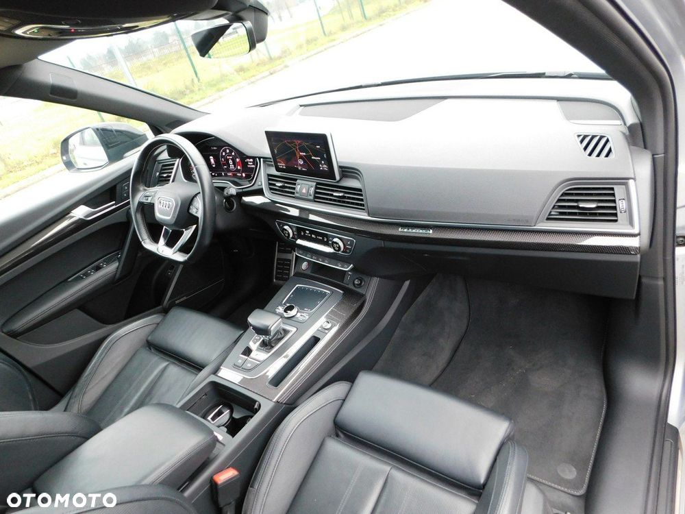 Audi SQ5 - 5