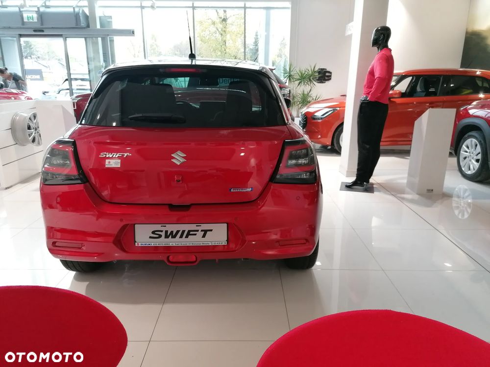 Suzuki Swift 1.2 Dualjet SHVS Premium Plus CVT - 3