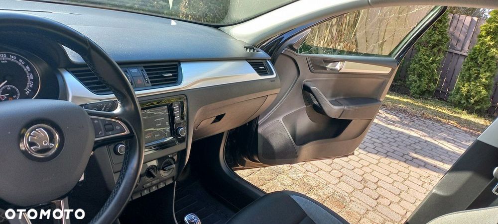 Skoda RAPID 1.0 TSI Ambition - 9