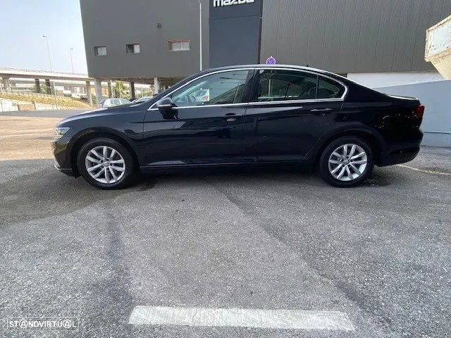 VW Passat 1.6 TDI Business DSG - 10