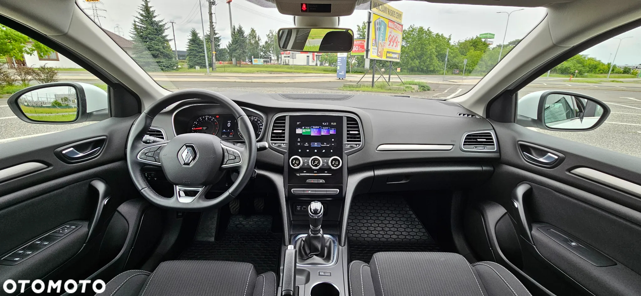 Renault Megane 1.3 TCe FAP Zen - 12