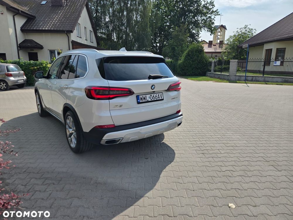 BMW X5 xDrive30d mHEV - 13