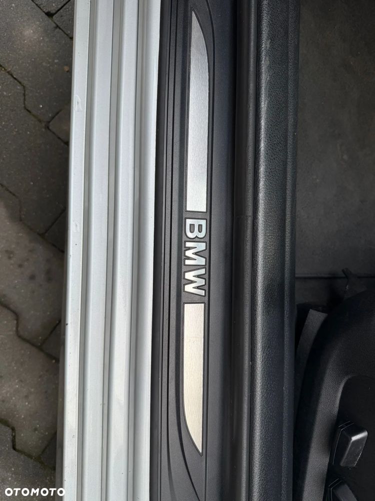 BMW Seria 5 520d Luxury Line - 23