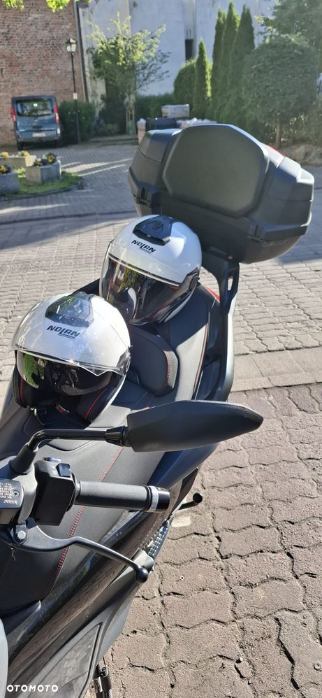 Yamaha X-max - 3