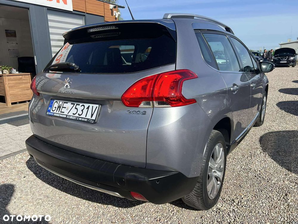 Peugeot 2008 - 4