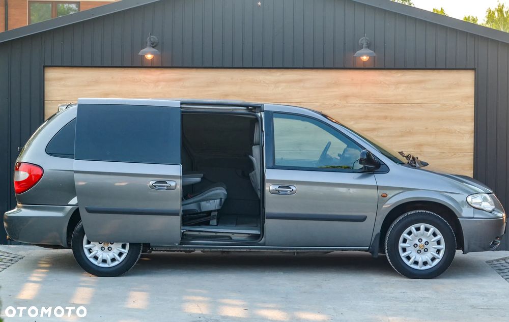 Chrysler Grand Voyager 2.8 CRD SE S&G - 5