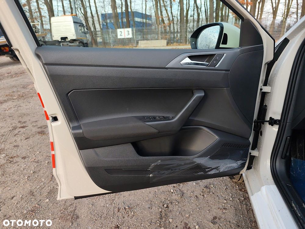 Volkswagen Taigo 1.5 TSI ACT R-Line Plus DSG - 10