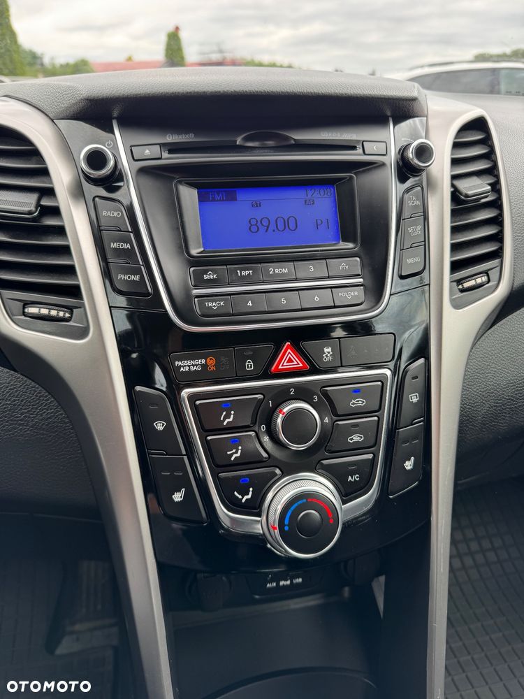 Hyundai i30 - 22