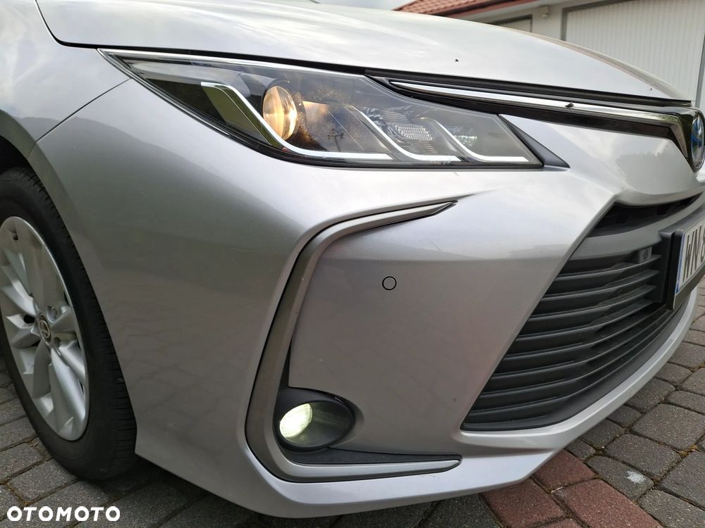 Toyota Corolla 1.8 Hybrid GPF Comfort - 11