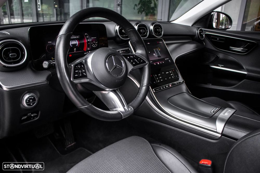Mercedes-Benz C 300 e Avantgarde - 23