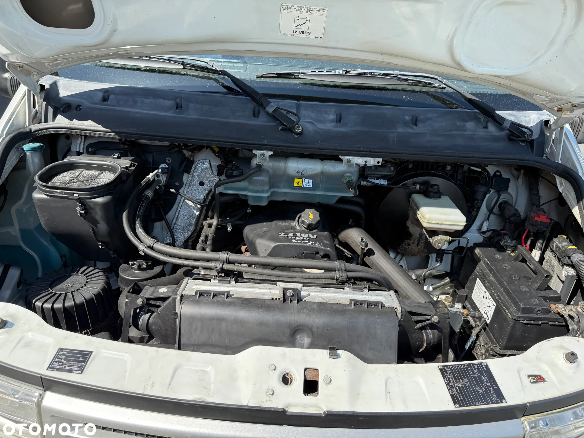 Iveco DAILY 35S14 - 33