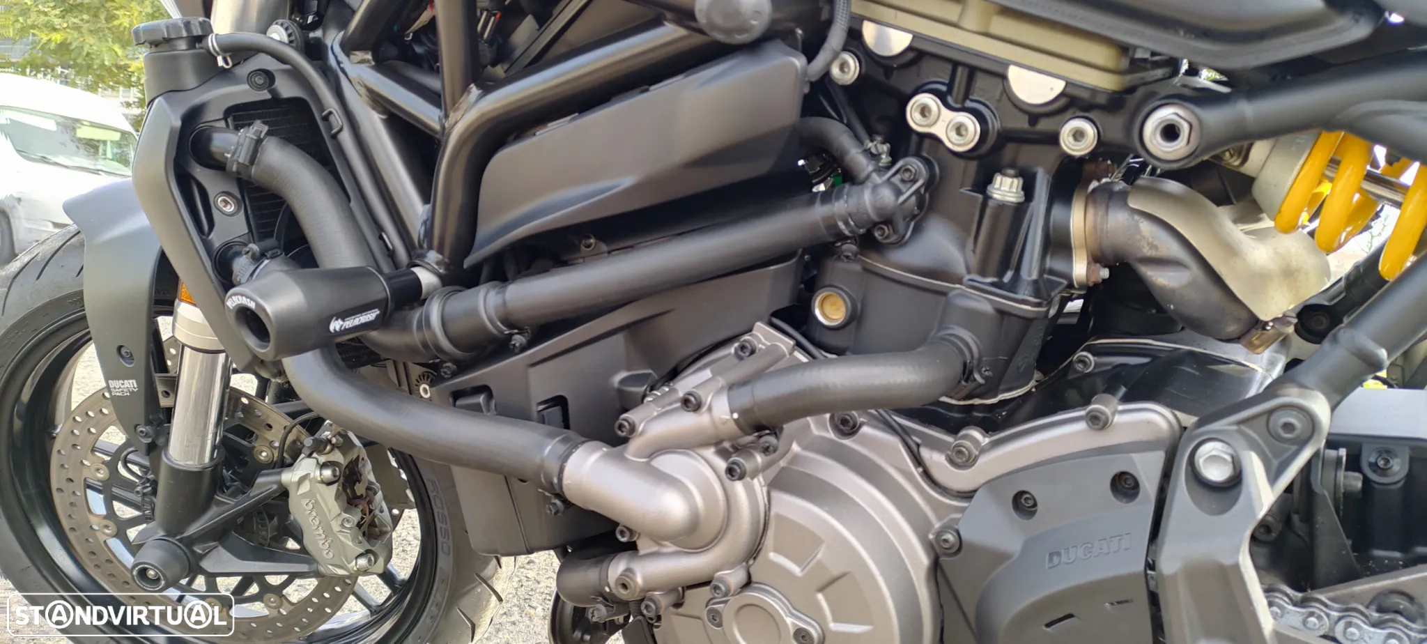 Ducati Monster 821 Dark - 13