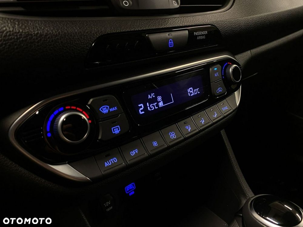 Hyundai i30 - 30