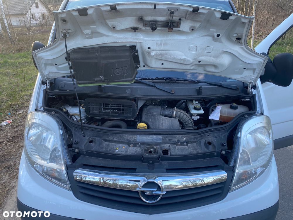 Opel VIVARO - 23