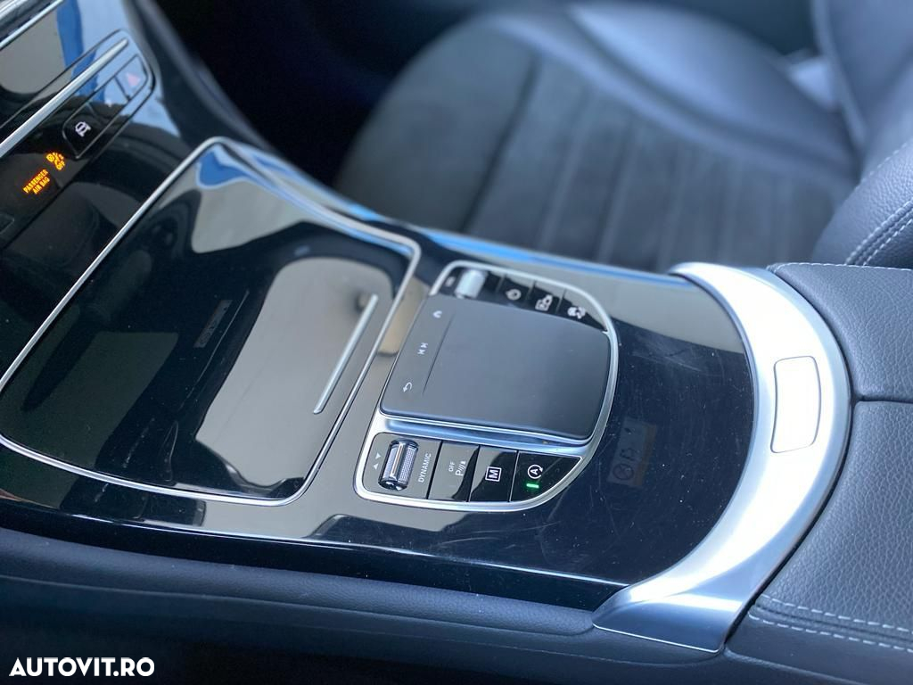 Mercedes-Benz GLC - 23
