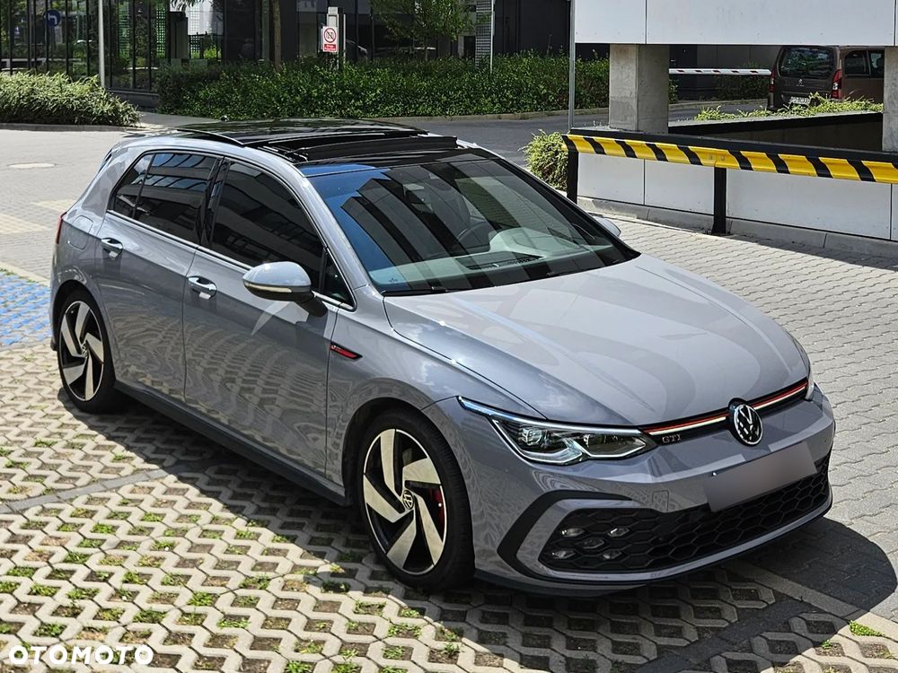 Volkswagen Golf - 4