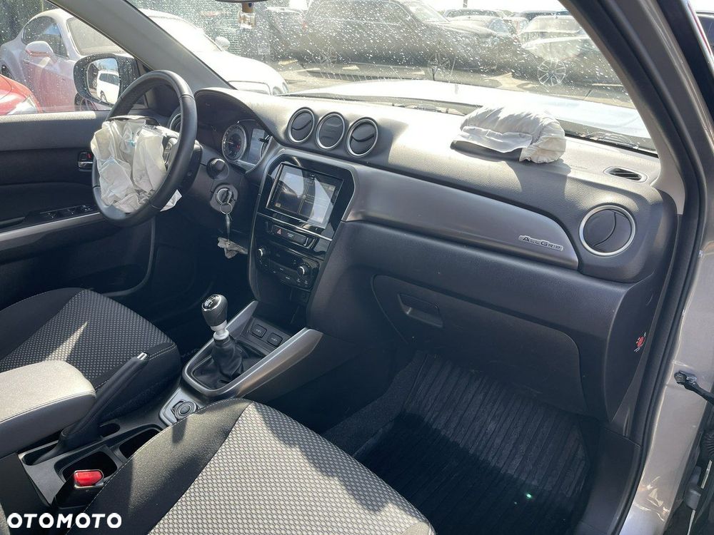 Suzuki Vitara - 9