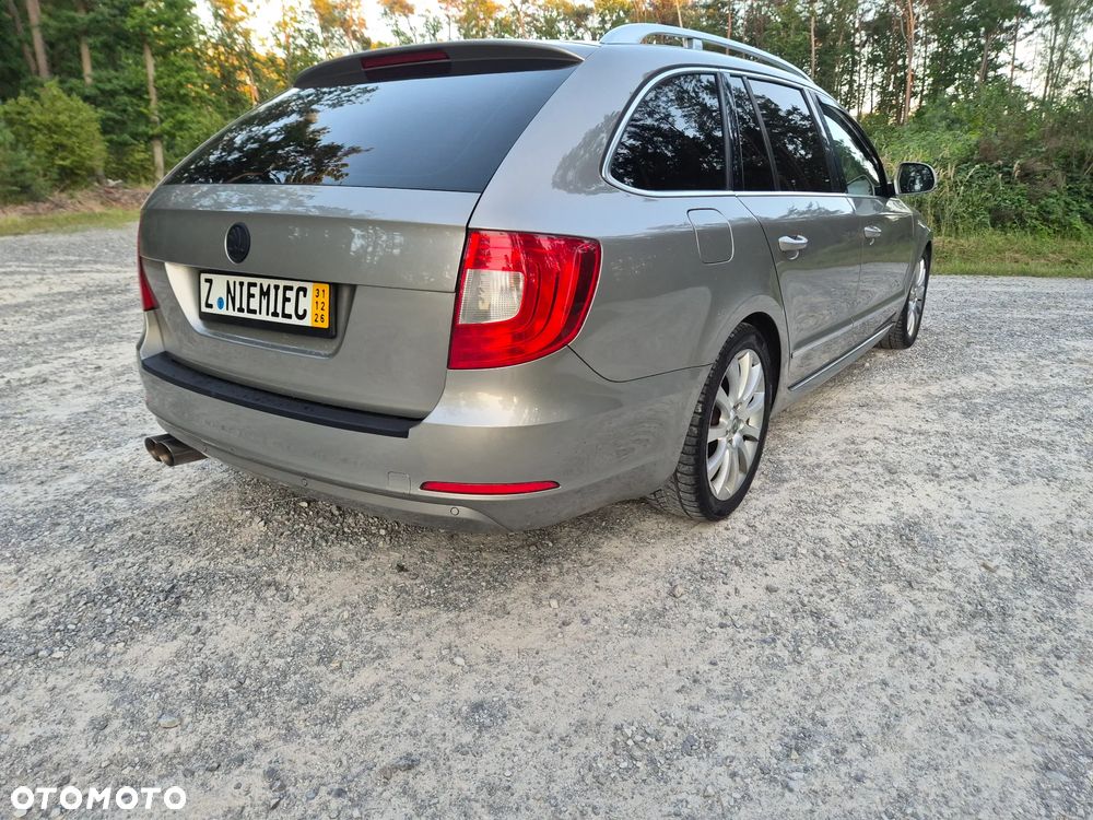 Skoda Superb 1.8 TSI Elegance - 17