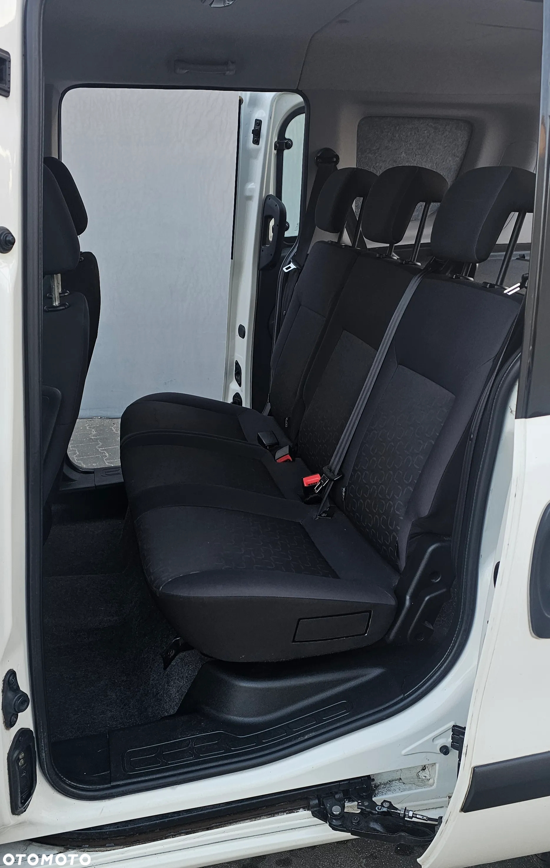 Fiat Doblo 1.4 16V Active - 17