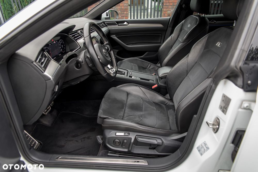 Volkswagen Arteon 2.0 TDI Bi-Turbo SCR 4Mot R-Line DSG - 25