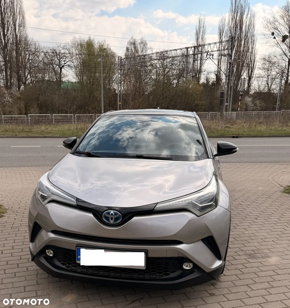 Toyota C-HR 1.8 Hybrid Prestige - 2