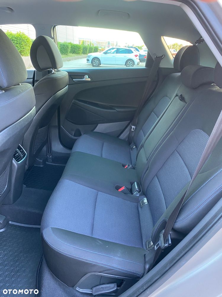 Hyundai Tucson 1.6 GDI BlueDrive Comfort 2WD - 29