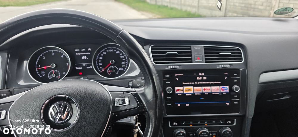 Volkswagen Golf 1.6 TDI BMT Comfortline - 12