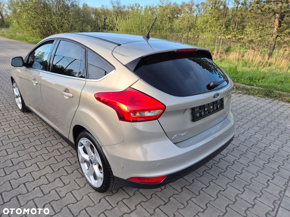 Ford Focus 1.0 EcoBoost STart-Stopp-System TITANIUM - 18