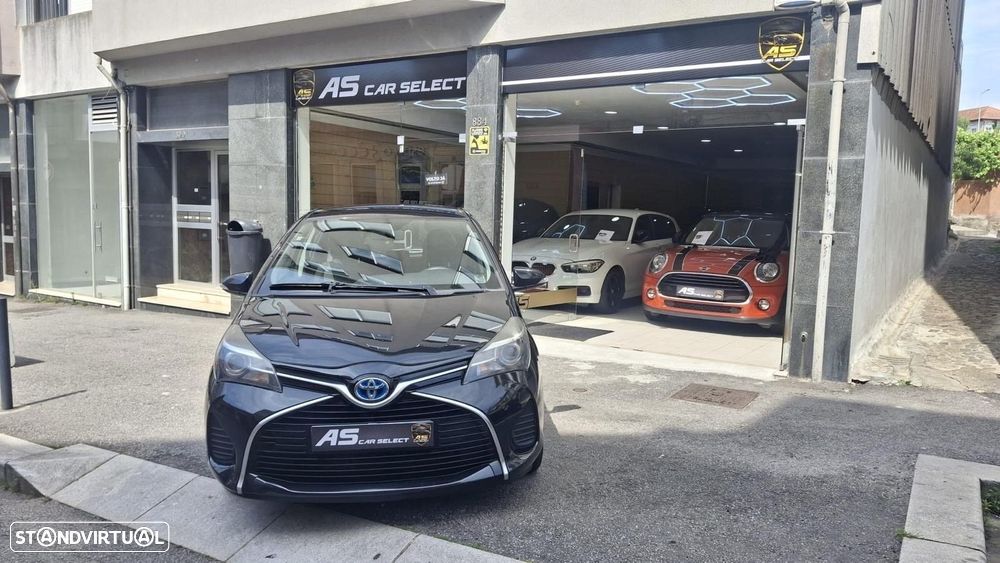 Toyota Yaris 1.5 HSD Sport+P.Luxury - 5