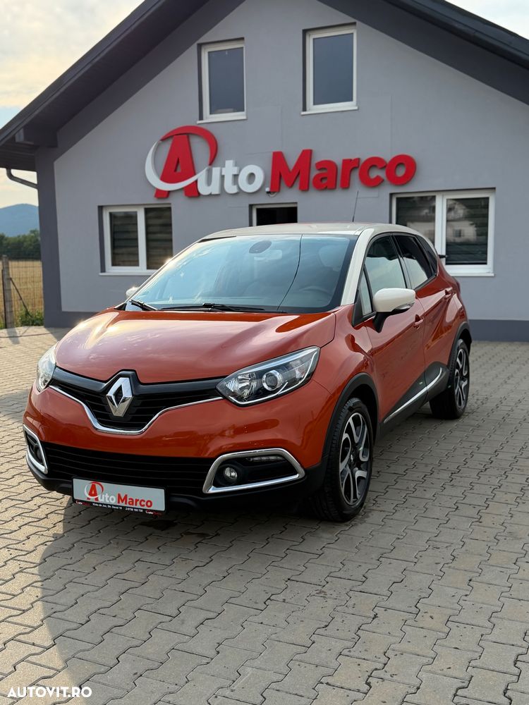 RENAULT Captur 2015