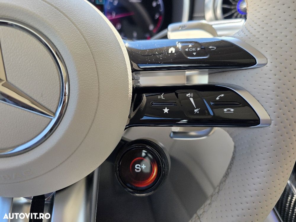 Mercedes-Benz AMG GT - 16