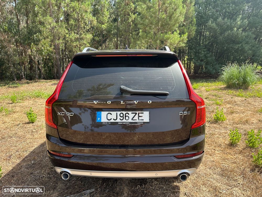 Volvo XC 90 - 5