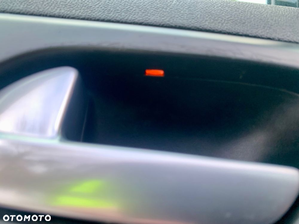 Citroën C5 2.0 16V Exclusive - 38