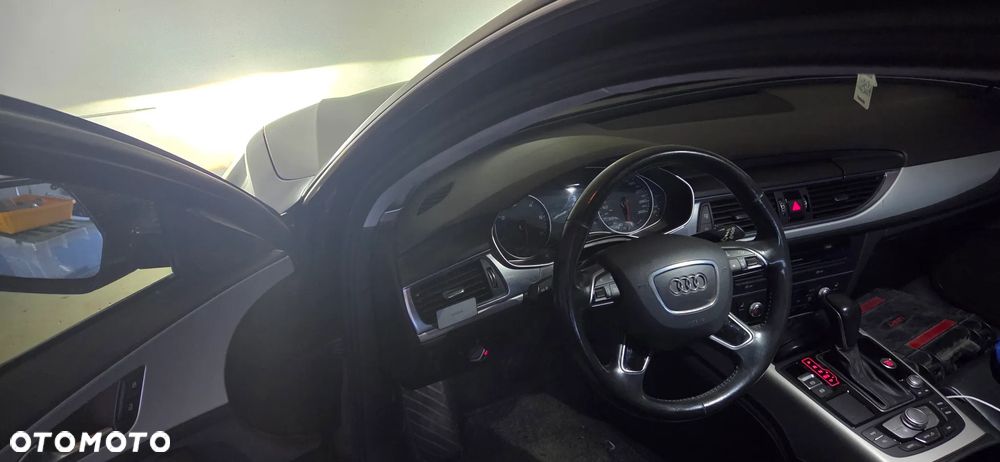 Audi A6 Avant 2.0 TDI Ultra S tronic - 10