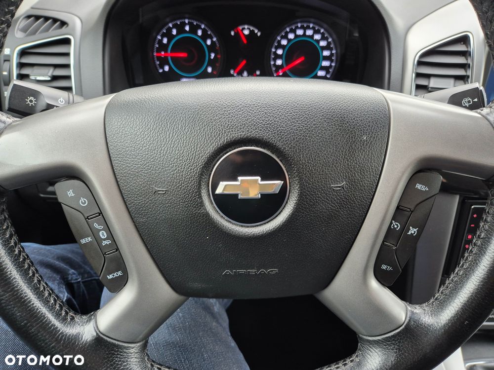 Chevrolet Captiva 2.4 2WD LT - 18