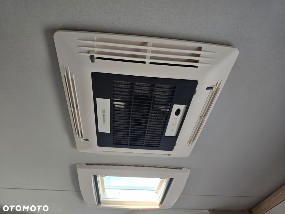 KNAUS KNAUS SUDWIND 750 UD - 23