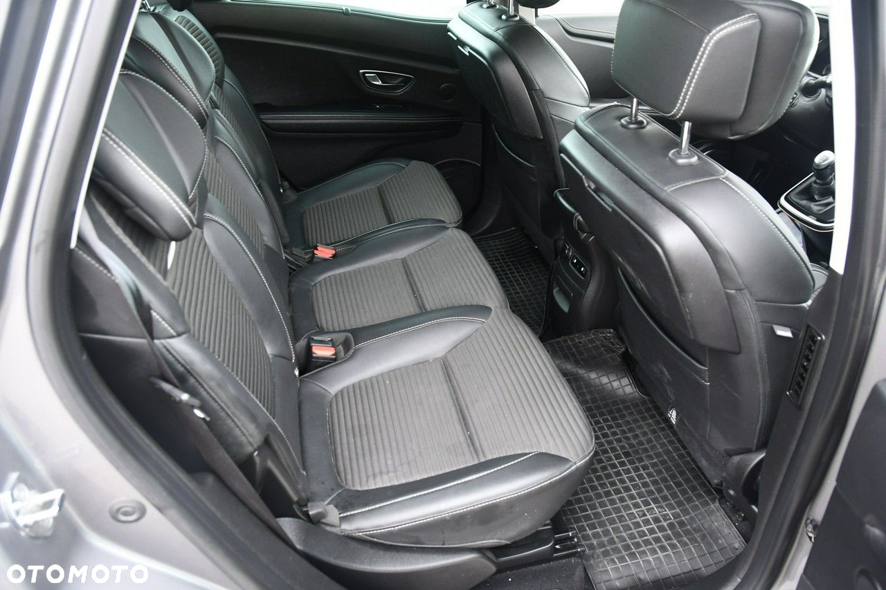 Renault Scenic - 23